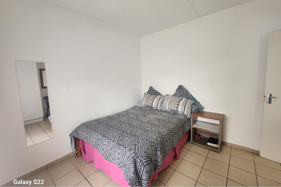 2 Bedroom Property for Sale in Parklands Western Cape